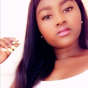 Meet your Posher, Deshondra